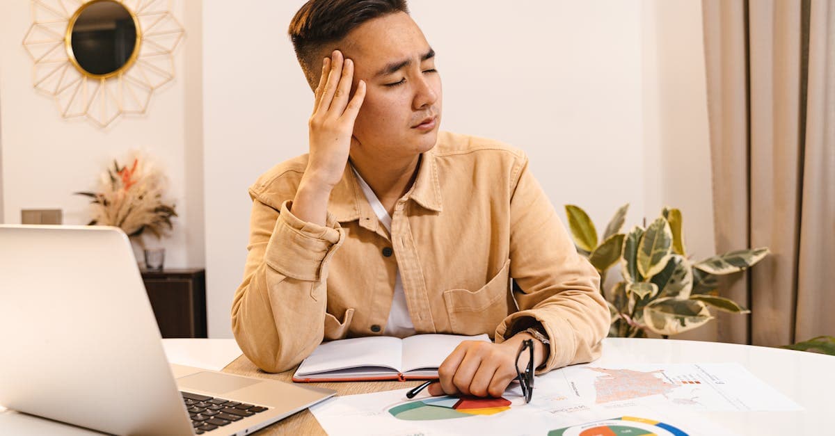 Cover Image for Not Reviewing Your Life Insurance Policy Annually Is a Silent Mistake